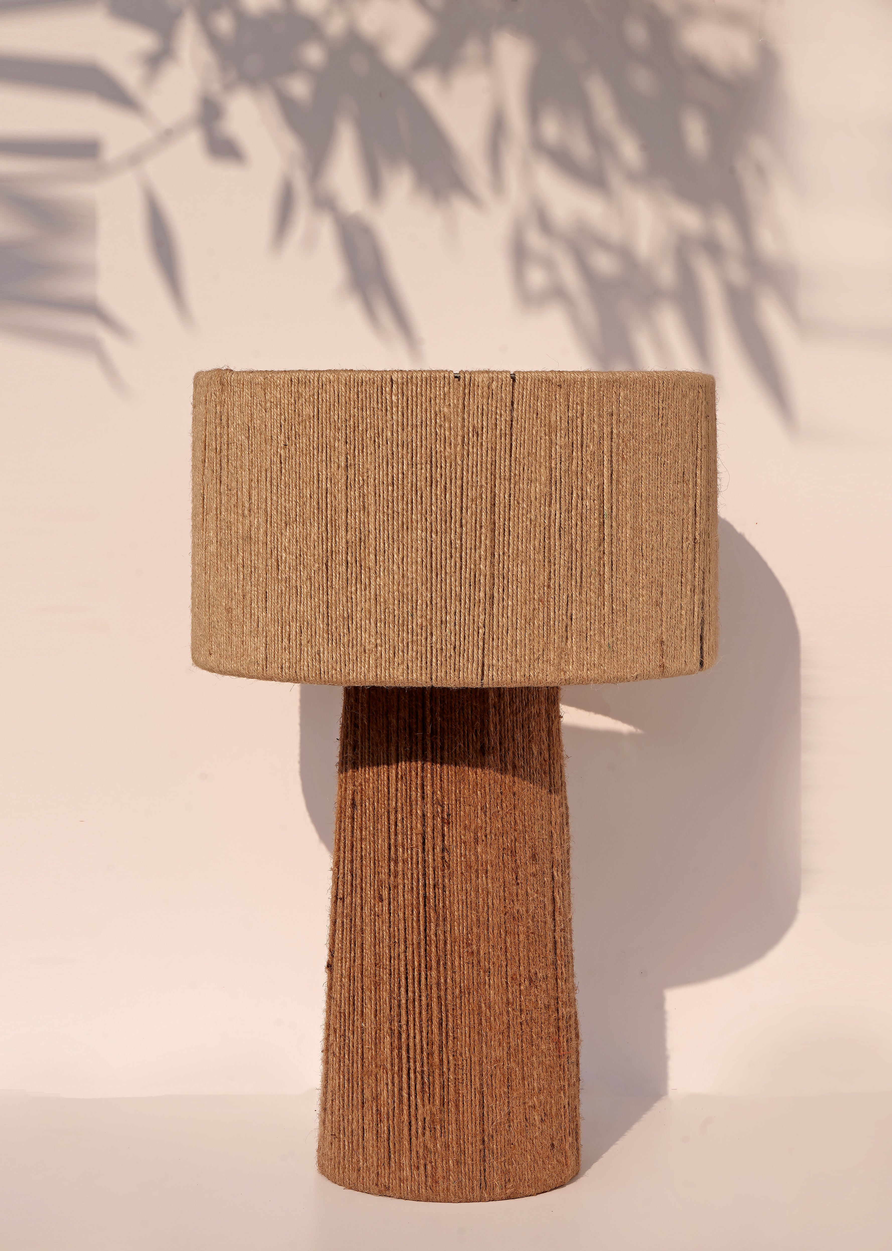 Bay Jute Table Lamp